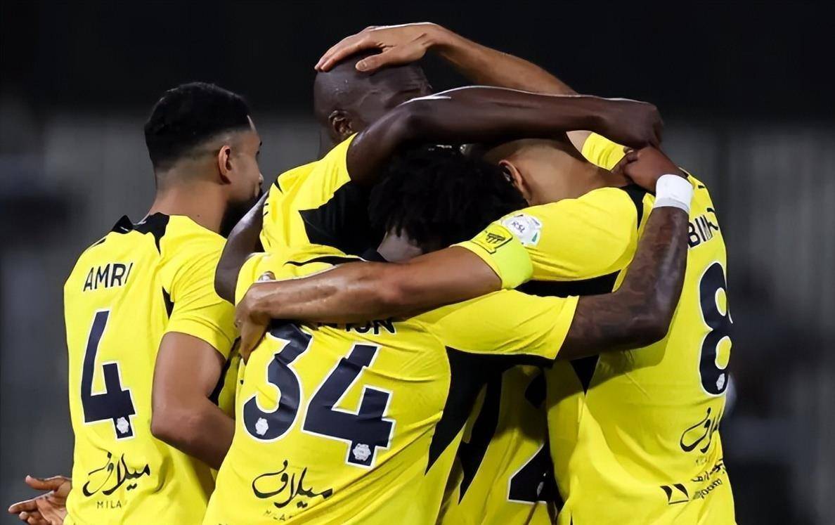 九博官网 -尼斯内部会议纪要流出——集结日临场应变,亚冠使命明确,训练强度明显提升(尼斯足球俱乐部官网)