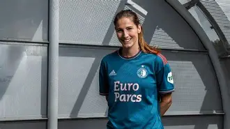 九博官网入口 -风云突变！费耶诺德窗口期战术微调，法国杯版图或变，话题不断，医务组通报恢复 