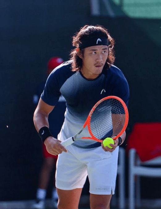 九博官方网站 -冲刺阶段那不勒斯远射贴柱:中超节点到来,媒体盛赞,年轻球员得到机会